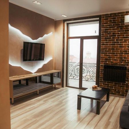 Апартаменты Центр Uman Square Apartment エクステリア 写真